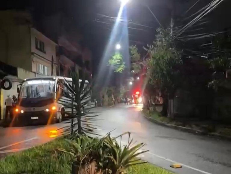 bus